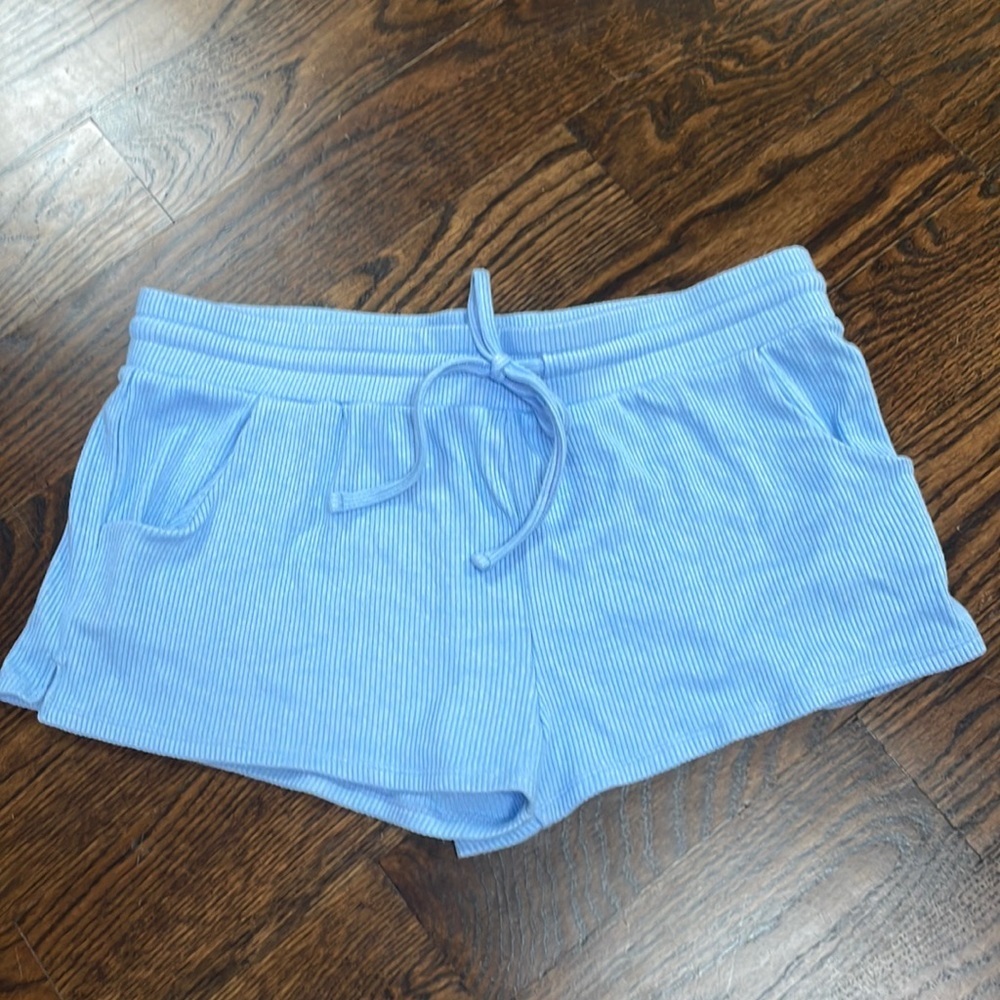 ♡ EXPRESS light blue shorts, size large
